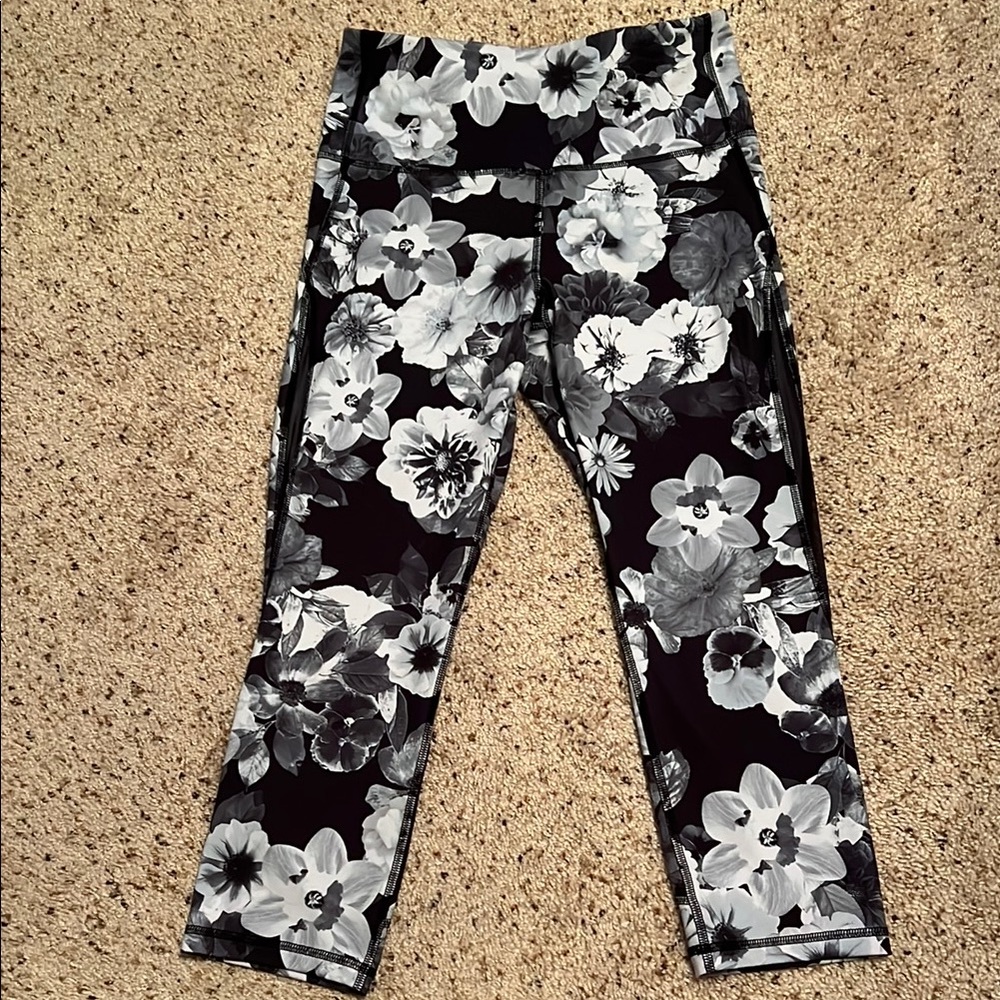 Women’s active old navy leggings